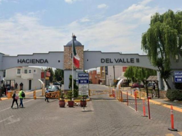 Venta de Casa en la cale San Carlos, en la Hacienda del Valle, en Toluca, Estado de México