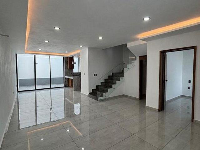 CASA EN VENTA EN LA CIMA, COTO G | ZAPOPAN, JALISCO