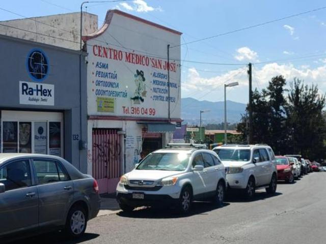 VENTA DE CASA EN LA COL. LA COLINA