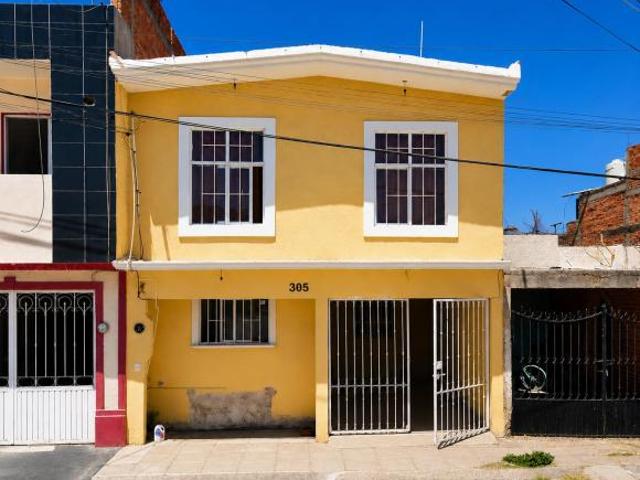 VENTA DE CASA EN LA COLONIA COSMOS, PABELLON DE ARTEAGA, AGUASCALIENTES