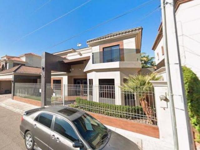 VENTA DE CASA EN LA COLONIA CATAVIÑA EN MEXICALI BAJA CALIFORNIA