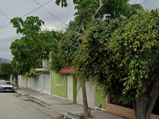 VENTA DE CASA EN LA COLONIA ALBANIA BAJA, TUXTLA GUTIERREZ, CHIAPAS