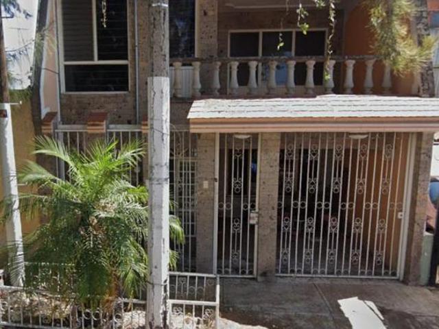 VENTA DE CASA EN LA COLONIA FERROCARRIL GUADALAJARA