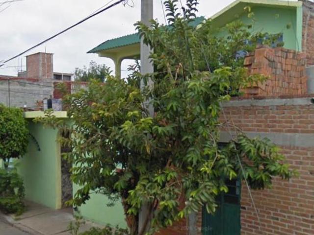 VENTA DE CASA EN LA COLONIA FLORES MAGON SUR, IRAPUATO, GUANAJUATO