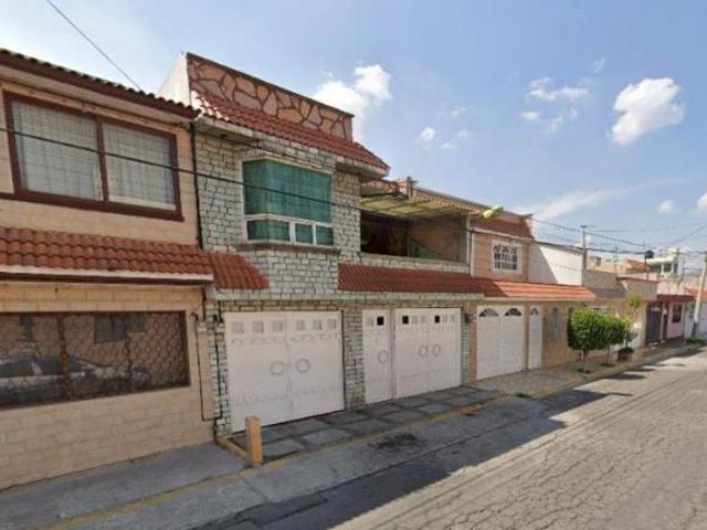VENTA DE CASA EN LA COLONIA FRACCIONAMIENTO INDUSTRIAS TULPETLAC