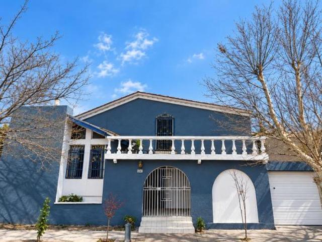 VENTA DE CASA EN LA COLONIA LOMAS DEL REY EN JUAREZ EN CHIHUAHUA