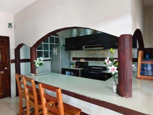 VENTA DE CASA EN LA COLONIA LIBERTAD IXTAPA, ZIHUATANEJO
