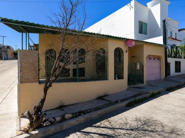 VENTA DE CASA EN LA COLONIA NUEVO NOGALES EN NOGALES EN SONORA