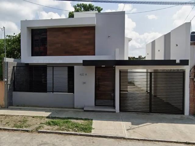 VENTA DE CASA EN LA COLONIA SANTA ELENA DE POZA RICA DE HIDALGO VERACRUZ