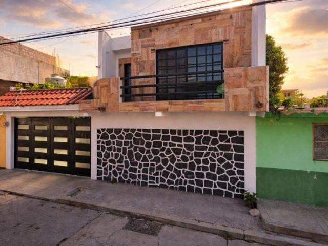VENTA DE CASA EN LA COLONIA SANTA ROSA CHAPULAPA EN ATLIXCO EN PUEBLA