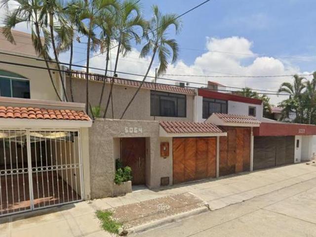 VENTA DE CASA EN LA COLONIA REAL VALLARTA ZAPOPAN