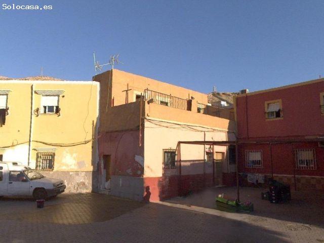 Venta de Casa en la localidad de Almería Sin Posesión