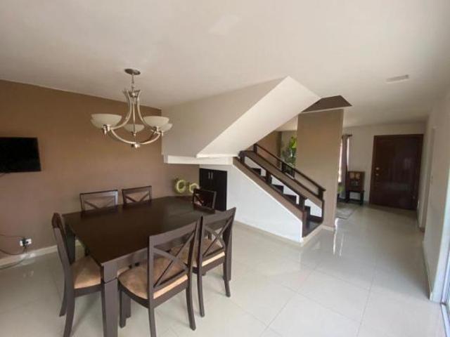 VENTA DE CASA EN LA PERLA RESIDENCIAL – PLAYAS DE TIJUANA