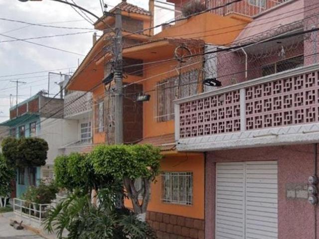 VENTA DE CASA EN LAGO DE OTARIO NEZAHUALCOYOTL