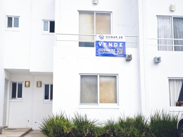 Venta de casa en ?lamos del Lago, Pe?uelas Quer?taro. Junto a Parque 2000
