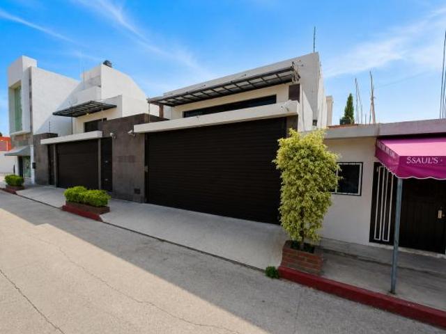VENTA DE CASA EN LAS FLORES LA GLORIA