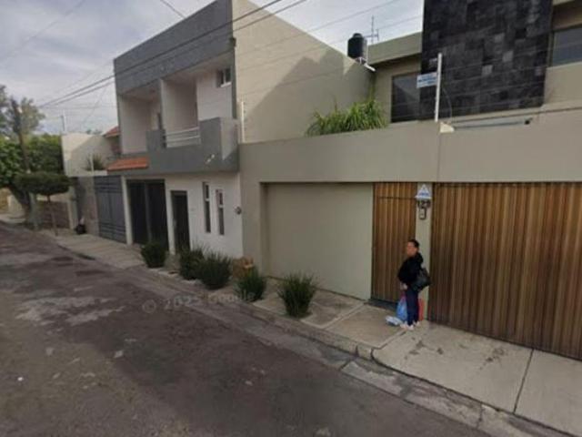 VENTA DE CASA EN LAS FUENTES ZAMORA DE HIDALGO MICHOACAN