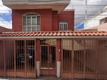 VENTA DE CASA EN LAS FUENTES, ZAMORA, MICHOACAN