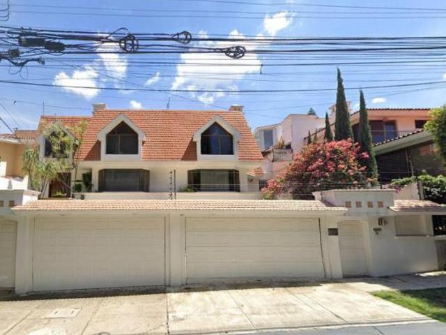 VENTA DE CASA EN LOMA REAL ZAPOPAN JALISCO