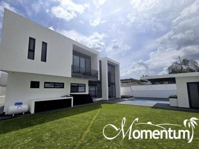 VENTA DE CASA EN LOMAS DE COCOYOC