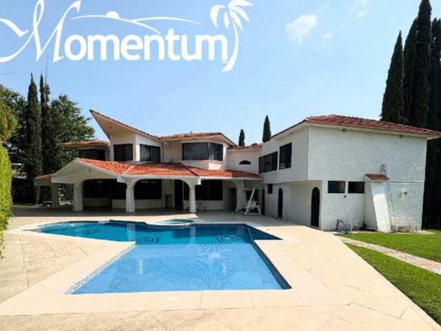 VENTA DE CASA EN LOMAS DE COCOYOC