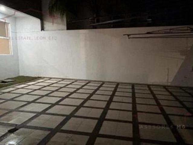 VENTA DE CASA EN LOMAS DE GRAN JARDÍN