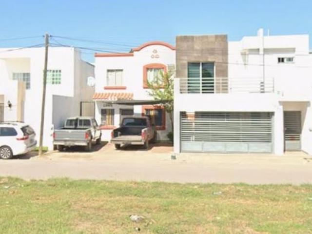 Venta de casa en los Mochis, Manuel M. Ponce 1885, jardines del bosque, Sinaloa