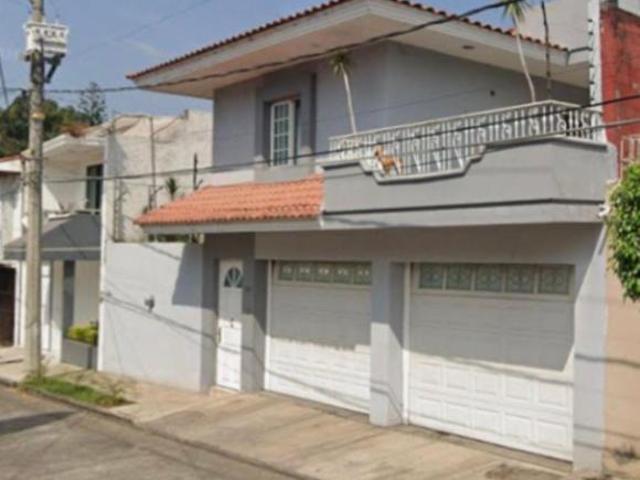 VENTA DE CASA EN Los Sauces 24, Colonia, 60160 Uruapan, Mich