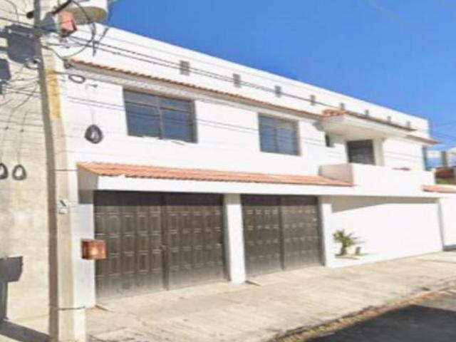 VENTA DE CASA EN PUEBLA TEHUACÁN FRACC. LOS ÁLAMOS, HACIENDA EL CARNERO