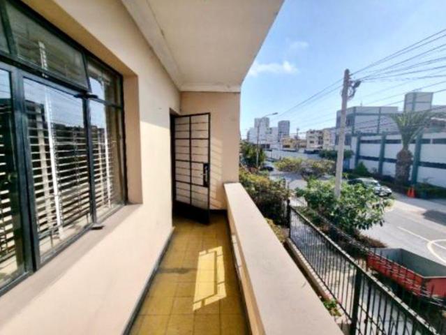 VENTA DE CASA EN PUEBLO LIBRE