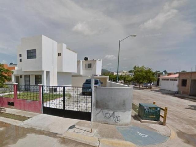 VENTA DE CASA EN PUERTA DEL SOL, MAZATLAN, SINALOA