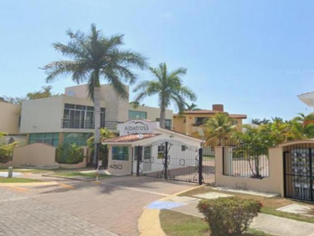 VENTA DE CASA EN PUERTO VALLARTA JALISCO MARINA VALLARTA ALBATROS