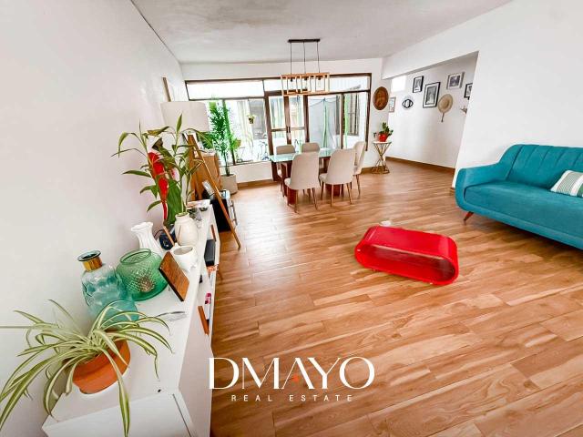 VENTA DE CASA EN PUNTA HERMOSA 4 HAB COCHERA, AMPLIA TERRAZA, ZONA BBQ