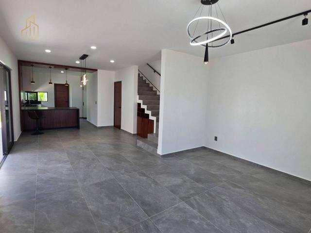 Venta de Casa en Punto Lomas de 4 Habitaciones