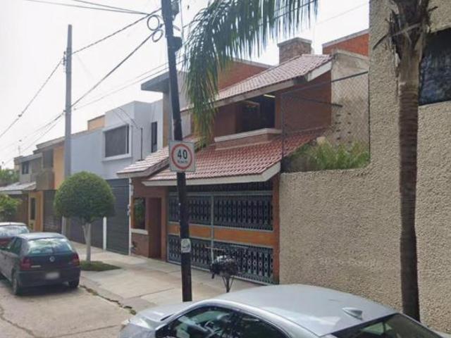 VENTA DE CASA EN PUNTO VERDE, LEON DE LOS ALDAMA, GUANAJUATO