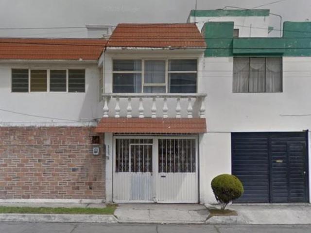VENTA DE CASA EN PACHUCA
