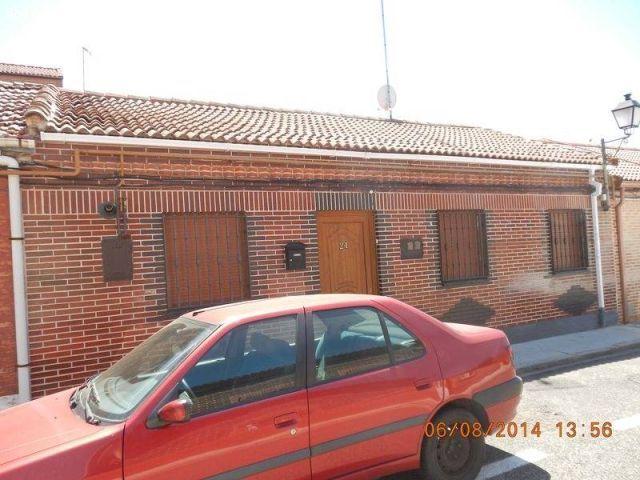 VENTA DE CASA EN PALENCIA + ALMACEN