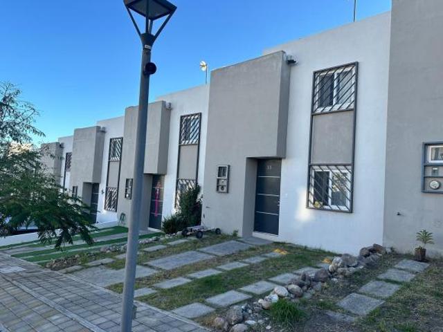 VENTA DE CASA EN PASEOS SAN MIGUEL 4