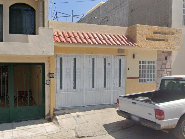 VENTA DE CASA EN PISCIS, CIUDAD DEL SOL, LA PIEDAD, MICHOACAN