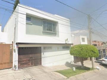 VENTA DE CASA EN PLATEROS COL VALLE DEL CAMPESTRE LEON DE LOS ALDAMA GUANAJUATO
