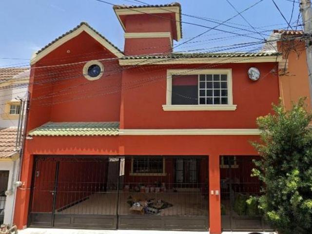 VENTA DE CASA EN PRADOS DE LA SIERRA 1ER SECTOR MONTERREY NL