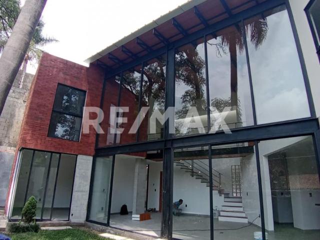 Venta de casa en privada, Col Amatitlán, Cuernavaca, Morelos. Clave 5921