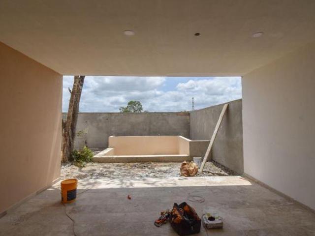 Venta de casa en Privada Corteza en Temozón Norte