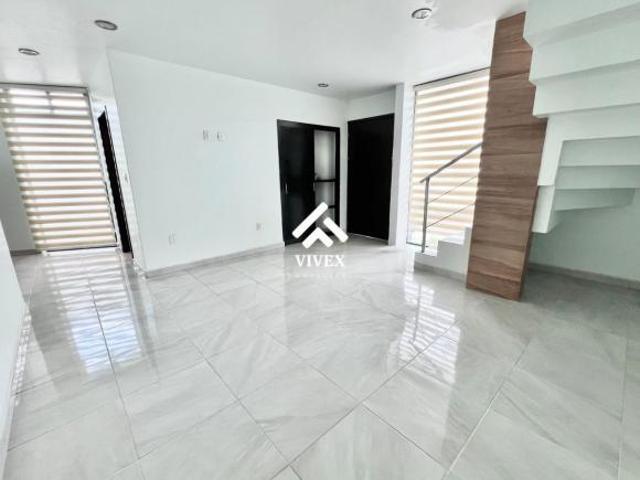 VENTA DE CASA EN PRIVADAS LA HERRADURA 3 REC EN PACHUCA