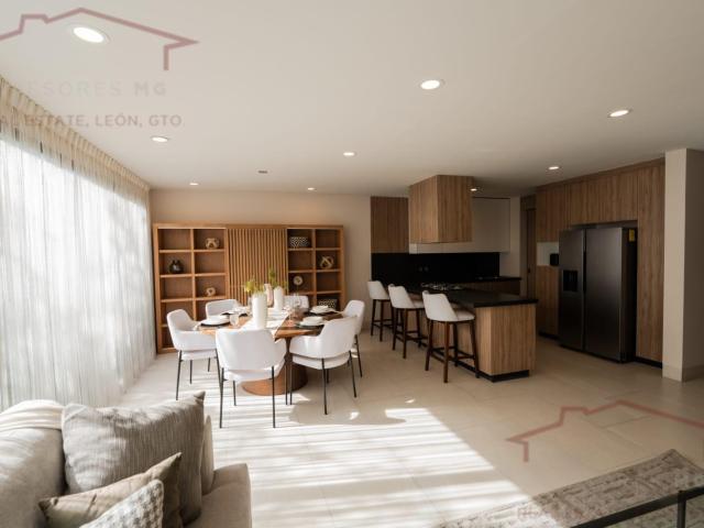 VENTA DE CASA EN PRIVANZAS RESIDENCIAL, ZONA PUNTA ESTE, ATR?S DE COLEGIO SUBIR?
