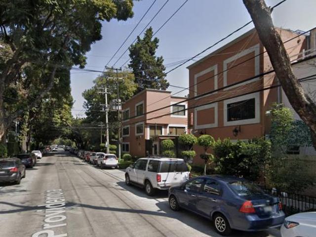VENTA DE CASA EN PROVIDENCIA, COL. DEL VALLE CENTRO, BENITO JUAREZ, CDMX