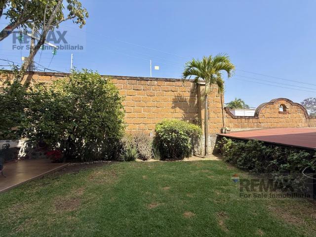 Venta de casa en Rancho Cort?s, Cuernavaca, Morelos. Clave 6144
