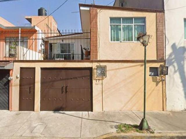 ¡VENTA DE CASA, EN RECUPERACION BANCARIA!