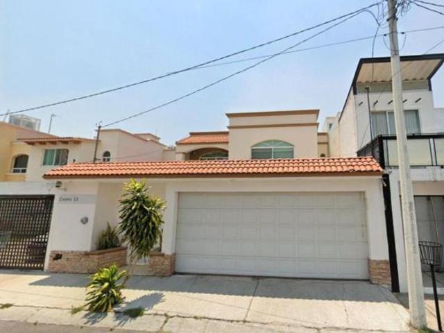 ¡VENTA DE CASA, EN RECUPERACION BANCARIA!