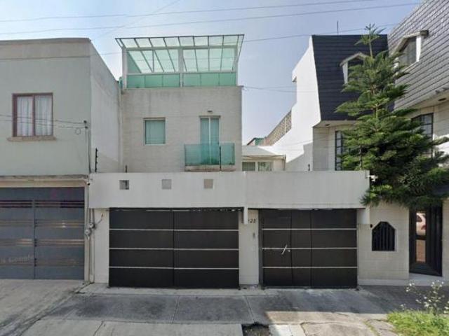 ¡VENTA DE CASA, GRAN OPORTUNIDAD! En Nueva Santa Maria, Frambuesa